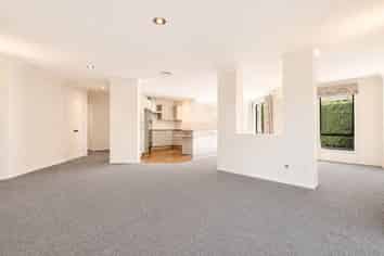 45 Te Wharau Drive, Greenhithe
