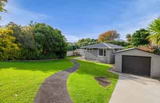 25 Blagdon Road, Blagdon
