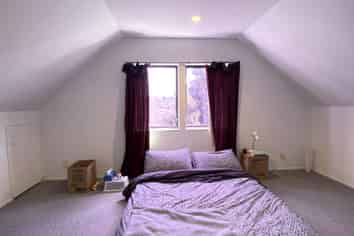 37b Fields Parade, Albany
