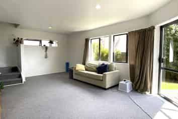 37b Fields Parade, Albany