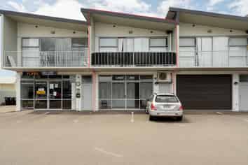 25/60 Parton Road, Papamoa