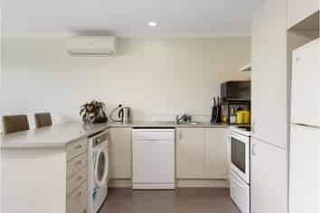 25/60 Parton Road, Papamoa