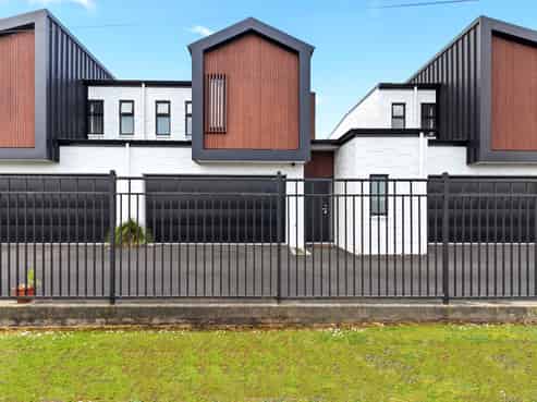 2/36 Blackburn Street, Frankton