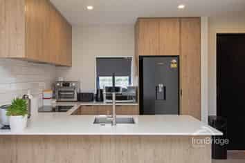 17/314 Worcester Street, Linwood