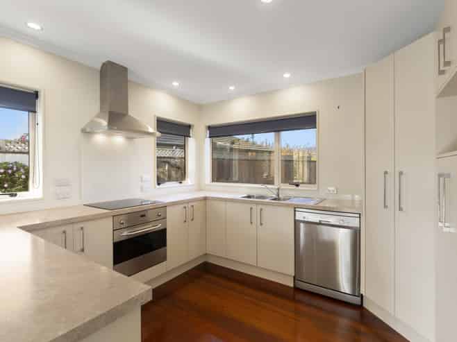 42 Sue Avenue, Otaki