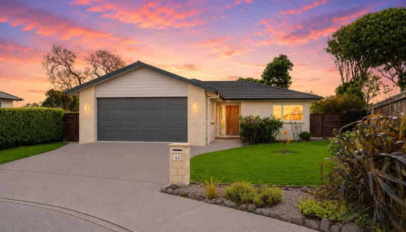 42 Sue Avenue, Otaki