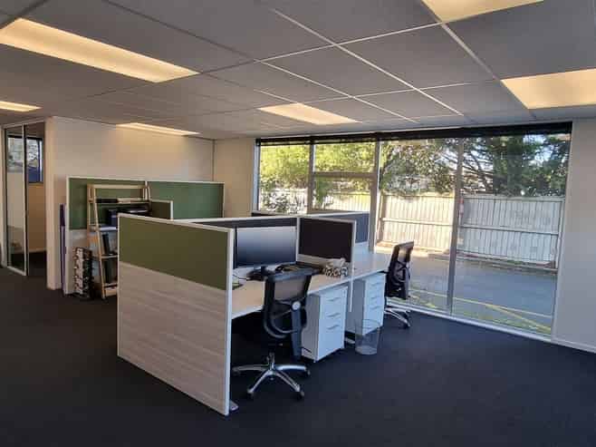 Hillmorton Office with Parking 