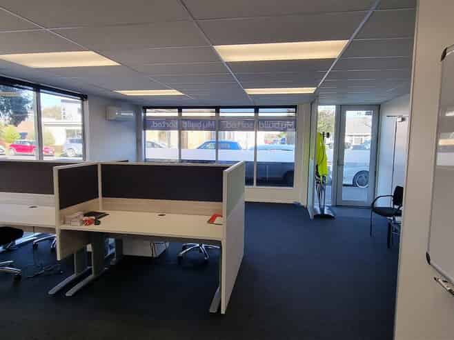Hillmorton Office with Parking 