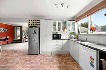 266 Sandwich Road, Saint Andrews