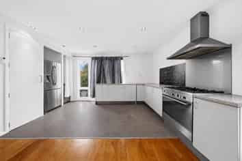 16 Jamaica Place, Blockhouse Bay