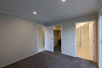 44 Albatross Close, Whitby