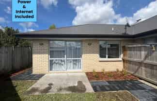 16 Hatfield Way, Huntington