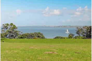 3 Daisy Burrell Drive, Gulf Harbour