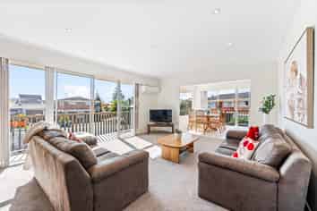 17 Tanoa Place, Glendene