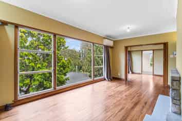 160 Carrington Road , Mount Albert