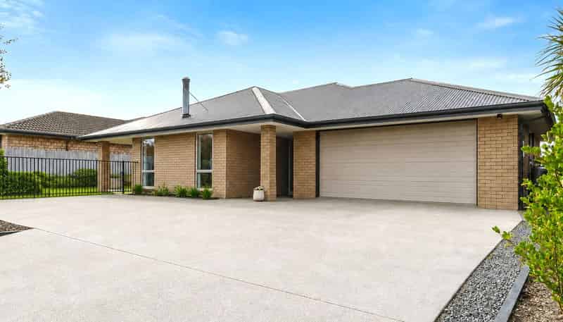 22 Everest Way, SPRINGSTON