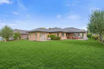 22 Everest Way, SPRINGSTON