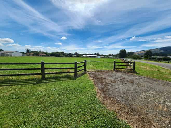 11 Milbel Way, Levin