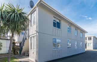 15/76 Freyberg Street, Lyall Bay