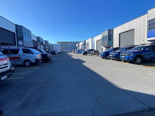 Tidy Industrial Close to SH1C