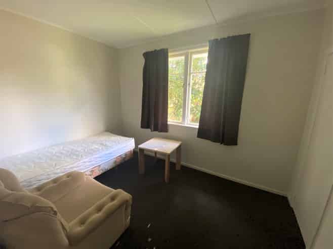 285A Dey Street, Hamilton East