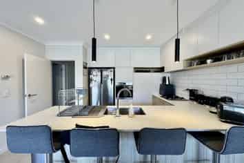 42 Exmoor Road, Karaka