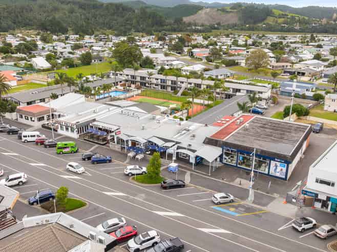 Where Astute Investment Meets Coastal Growth 