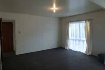 2/67A Woolfield Road, Papatoetoe