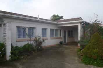 2/67A Woolfield Road, Papatoetoe