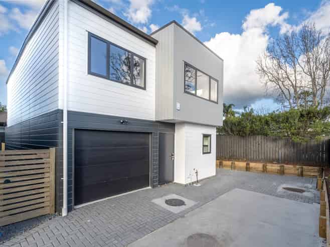 14D Hope Farm Avenue, Pakuranga Heights