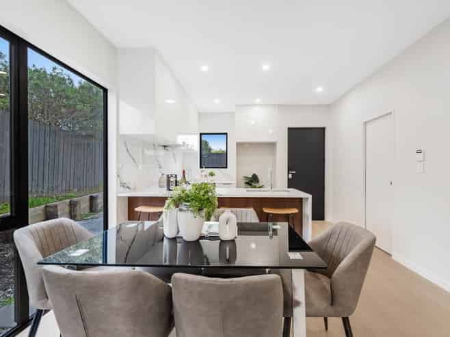 14D Hope Farm Avenue, Pakuranga Heights