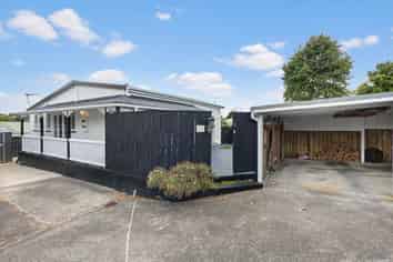 5/30 Makora Road, Massey