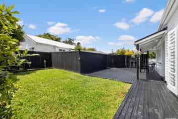 5/30 Makora Road, Massey
