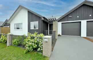 19 Farnborough Way, Rolleston