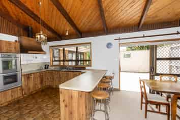 242 Baylys Coast Road, Dargaville