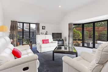 49 Oregon Place, Burwood