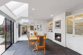 49 Oregon Place, Burwood