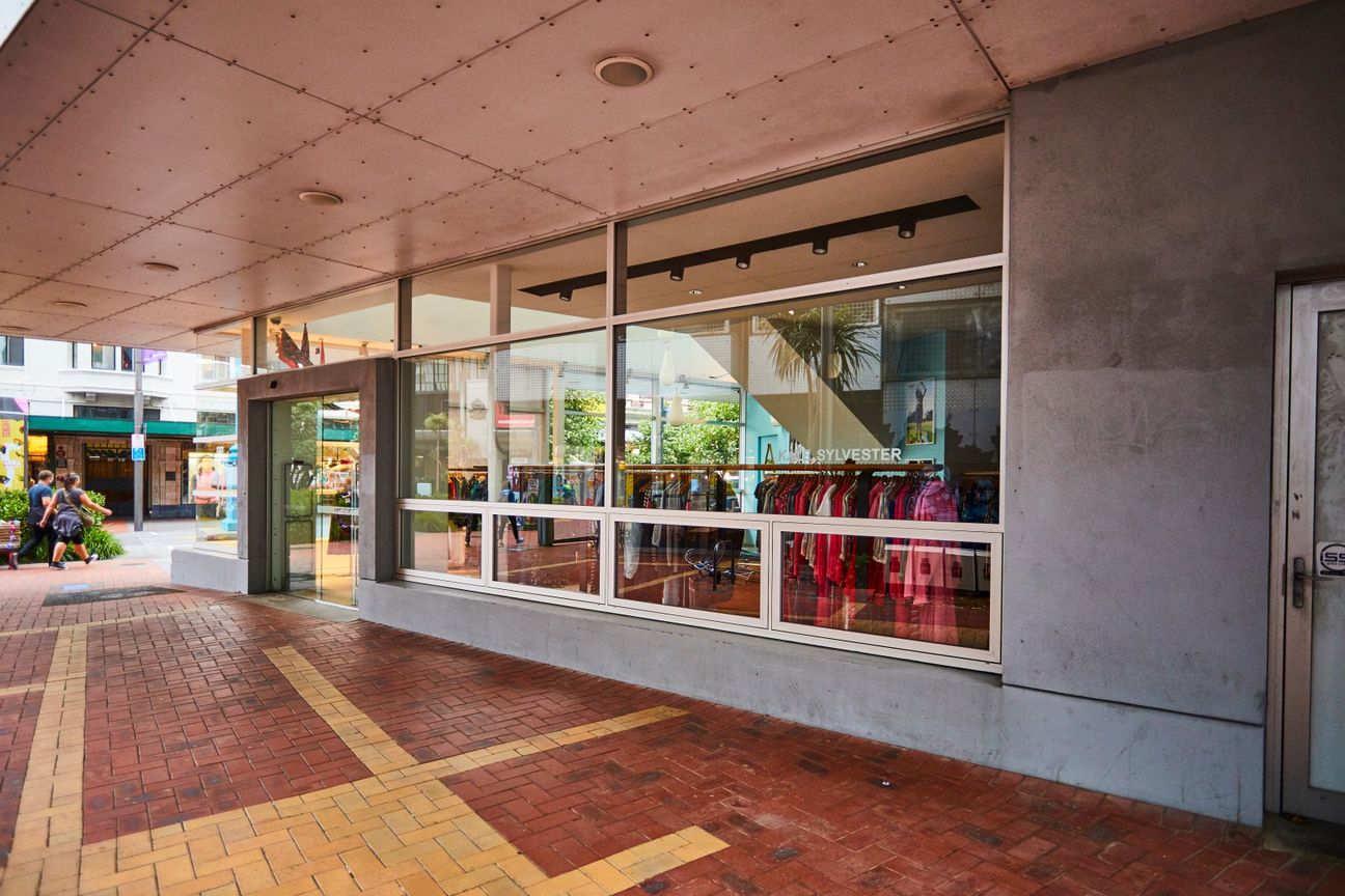 Beautiful Cuba Street retail - Vista 3