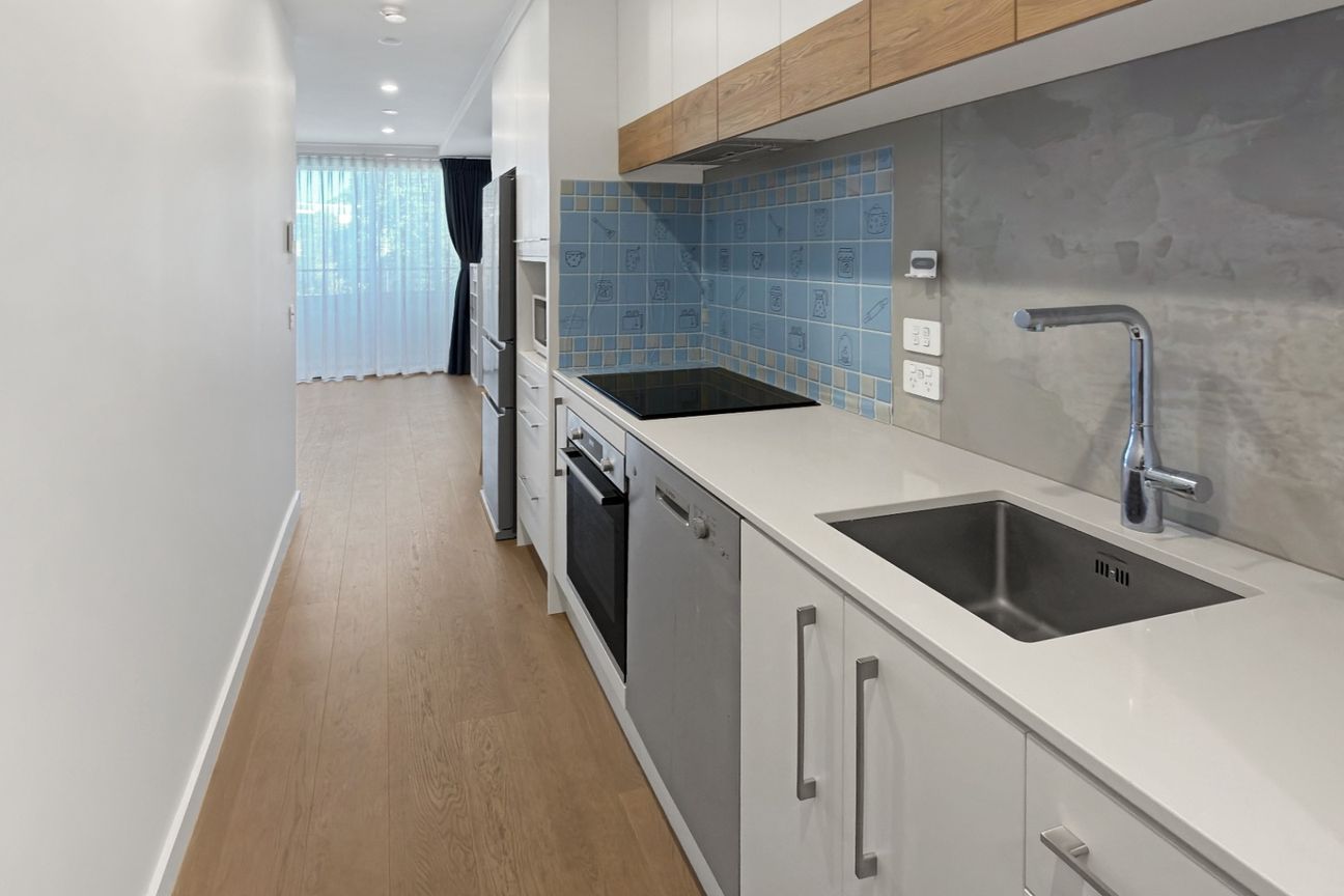 Premium Furnished One Bedroom Apartment - Więcej