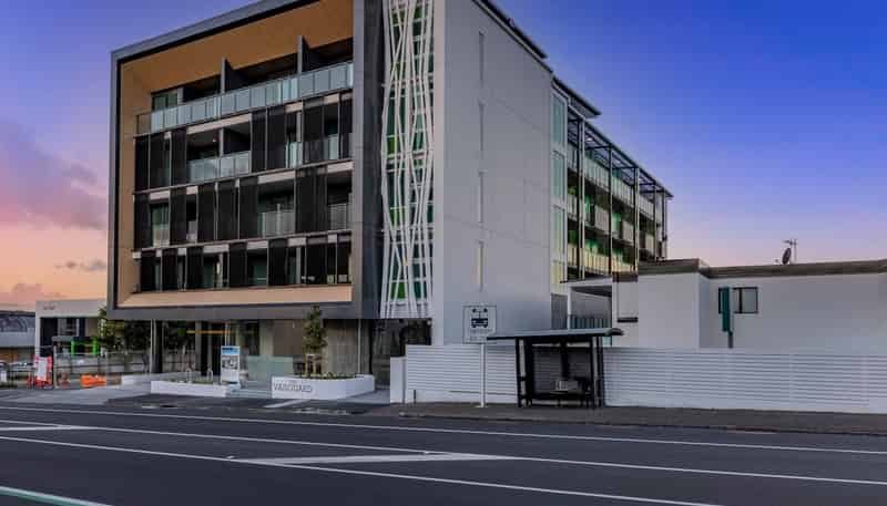 102/64 Great South Road, Remuera