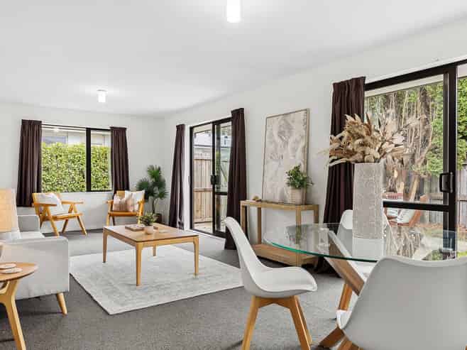 2/112 Edward Avenue, Saint Albans