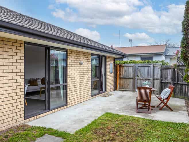 2/112 Edward Avenue, Saint Albans