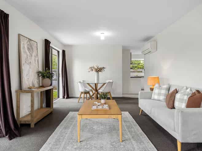 2/112 Edward Avenue, Saint Albans