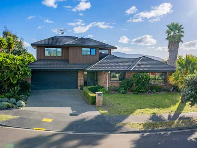 6 Te Ropata Place, Waikanae Beach