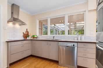 6 Adams Place, Kamo