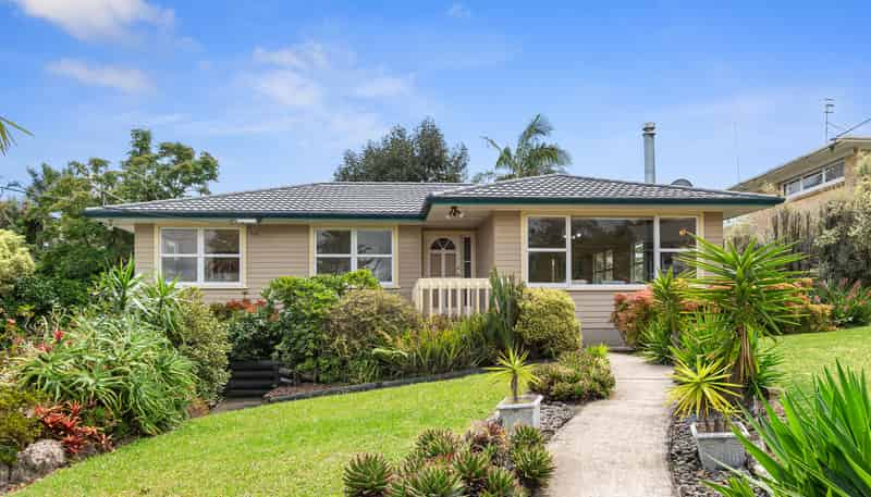 6 Adams Place, Kamo