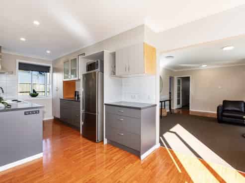 71 Shakespeare Avenue, Trentham