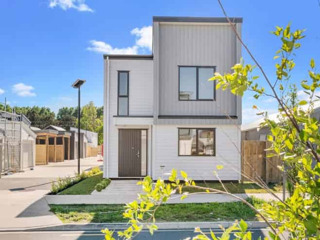 A/24 Clayden Shuttleworth Street, Takanini