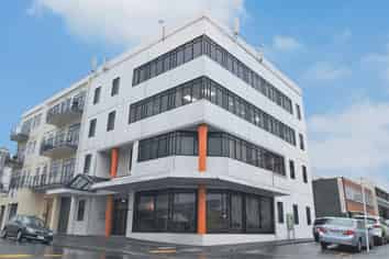 Ground Floor Office with Warehouse