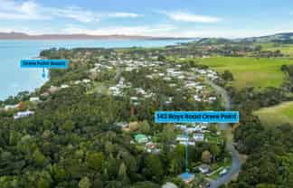 143 Bays Road, Orere Point